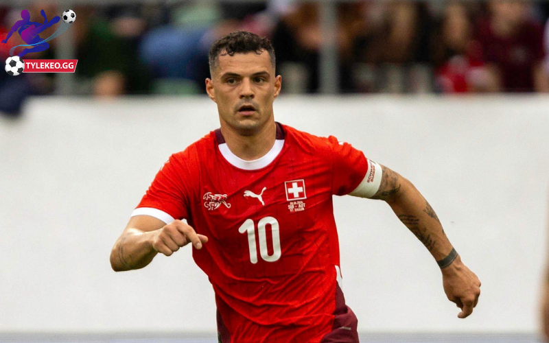 Xhaka là nhạc trưởng của Thụy Sĩ